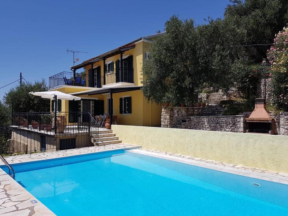 Villa Sinialo Vigglatouri Exterior foto